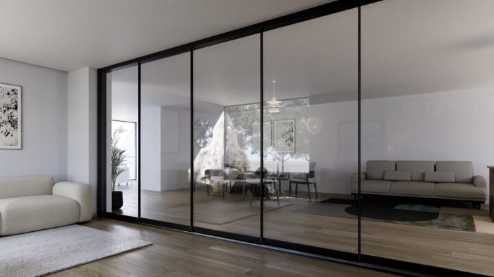 Glazen schuifwanden woonkamer 5 rail